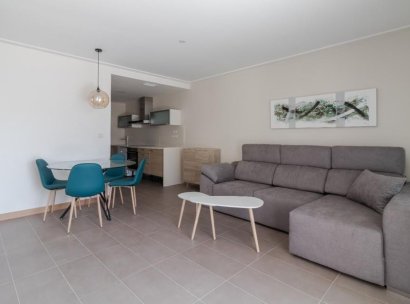 Appartement · Herverkoop - Los Arenales del Sol · Costa Blanca South · Spanje