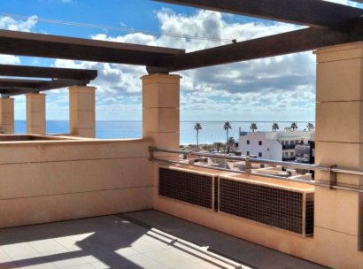 Appartement · Herverkoop - Los Arenales del Sol · Costa Blanca South · Spanje