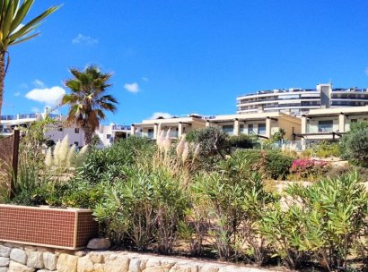 Appartement · Herverkoop - Los Arenales del Sol · Costa Blanca South · Spanje