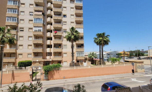 Herverkoop - 1. Appartement / flat - Torrevieja - Costa Blanca Zuid