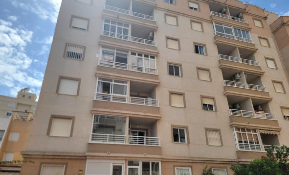 Herverkoop - 1. Appartement / flat - Torrevieja - Costa Blanca Zuid