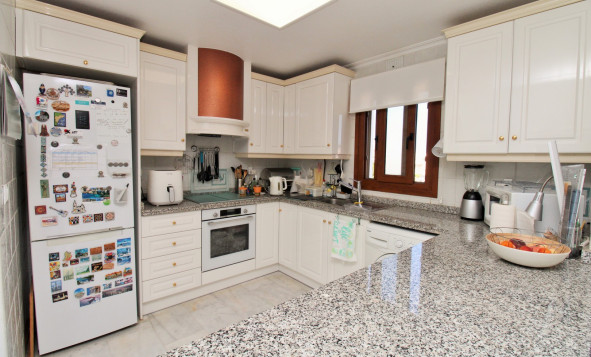 Herverkoop - 1. Appartement / flat - Villamartin - Costa Blanca Zuid