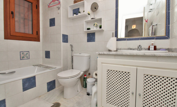 Herverkoop - 1. Appartement / flat - Villamartin - Costa Blanca Zuid