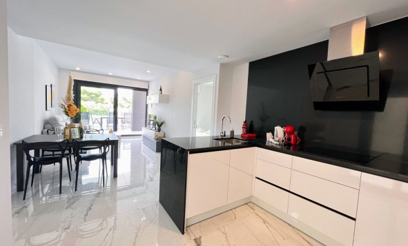 Korte termijn verhuur - 1. Appartement / flat - Torrevieja - Costa Blanca Zuid