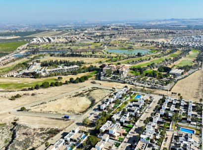 Villa · Herverkoop - Algorfa · La Finca Golf Resort · Alicante · Spanje