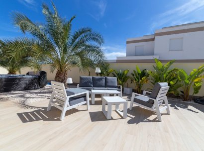 Vrijstaande villa · Herverkoop - Torreta Florida · Alicante · Spanje