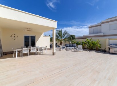 Vrijstaande villa · Herverkoop - Torreta Florida · Alicante · Spanje