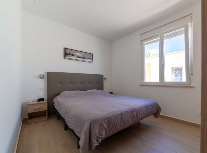 Vrijstaande villa · Herverkoop - Torreta Florida · Alicante · Spanje