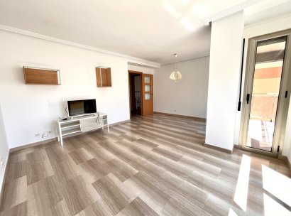 Appartement · Herverkoop - Santa Pola · Alicante · Spanje