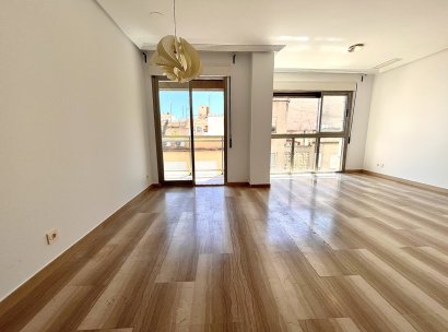 Appartement · Herverkoop - Santa Pola · Alicante · Spanje