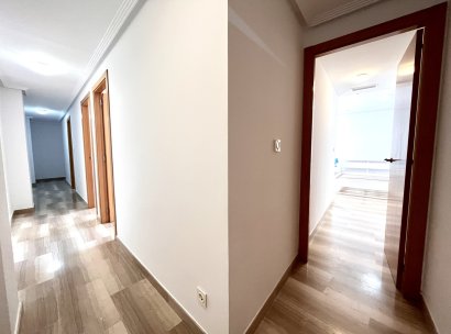 Appartement · Herverkoop - Santa Pola · Alicante · Spanje