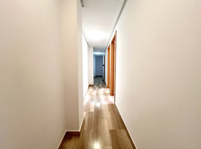 Appartement · Herverkoop - Santa Pola · Alicante · Spanje