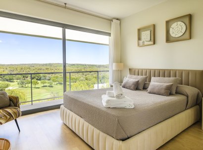 Villa · Herverkoop - Las Colinas Golf Resort · Alicante · Spanje