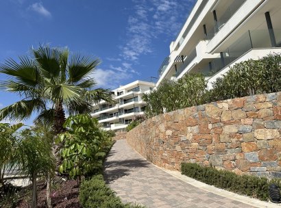 Appartement · Herverkoop - Las Colinas Golf Resort · Alicante · Spanje