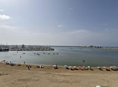 Appartement · Herverkoop - Torrevieja · Acequion · Alicante · Spanje