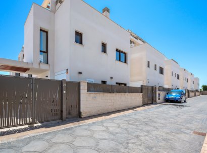 Villa · Wiederverkauf - Ciudad Quesada - Rojales · Alicante · Spanien