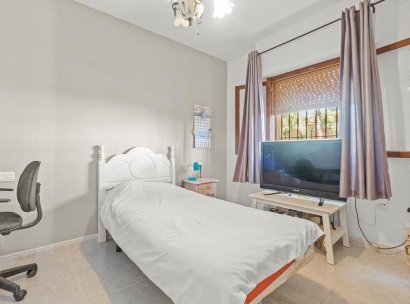 Villa · Wiederverkauf - Villamartin · Res. Las Filipinas · Alicante · Spanien