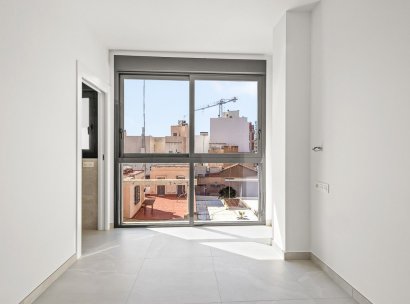Appartement · Herverkoop - Torrevieja · Playa del Cura · Alicante · Spanje