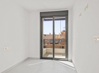 Appartement · Herverkoop - Torrevieja · Playa del Cura · Alicante · Spanje