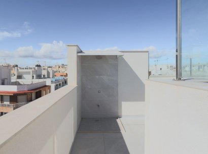 Appartement · Herverkoop - Torrevieja · Playa del Cura · Alicante · Spanje