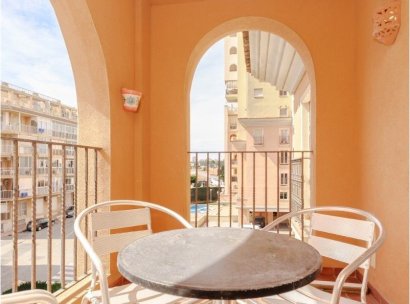 Appartement · Herverkoop - Torrevieja · Playa de los Locos · Alicante · Spanje
