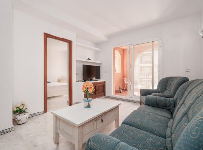 Appartement · Herverkoop - Torrevieja · Playa de los Locos · Alicante · Spanje