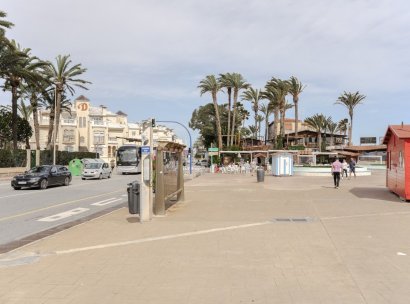 Appartement · Herverkoop - Torrevieja · Playa de los Locos · Alicante · Spanje