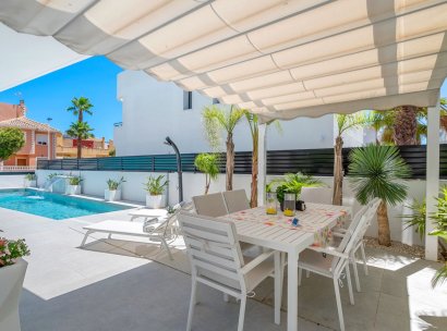 Villa · Herverkoop - Guardamar del Segura · Alicante · Spanje