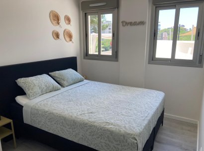 Appartement · Herverkoop - Orihuela Costa · Los Dolses · Alicante · Spanje