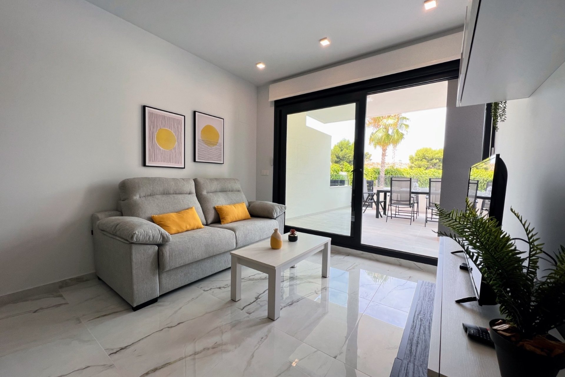 Reventa - 1. Apartamento / piso - Orihuela Costa - Costa Blanca Sur