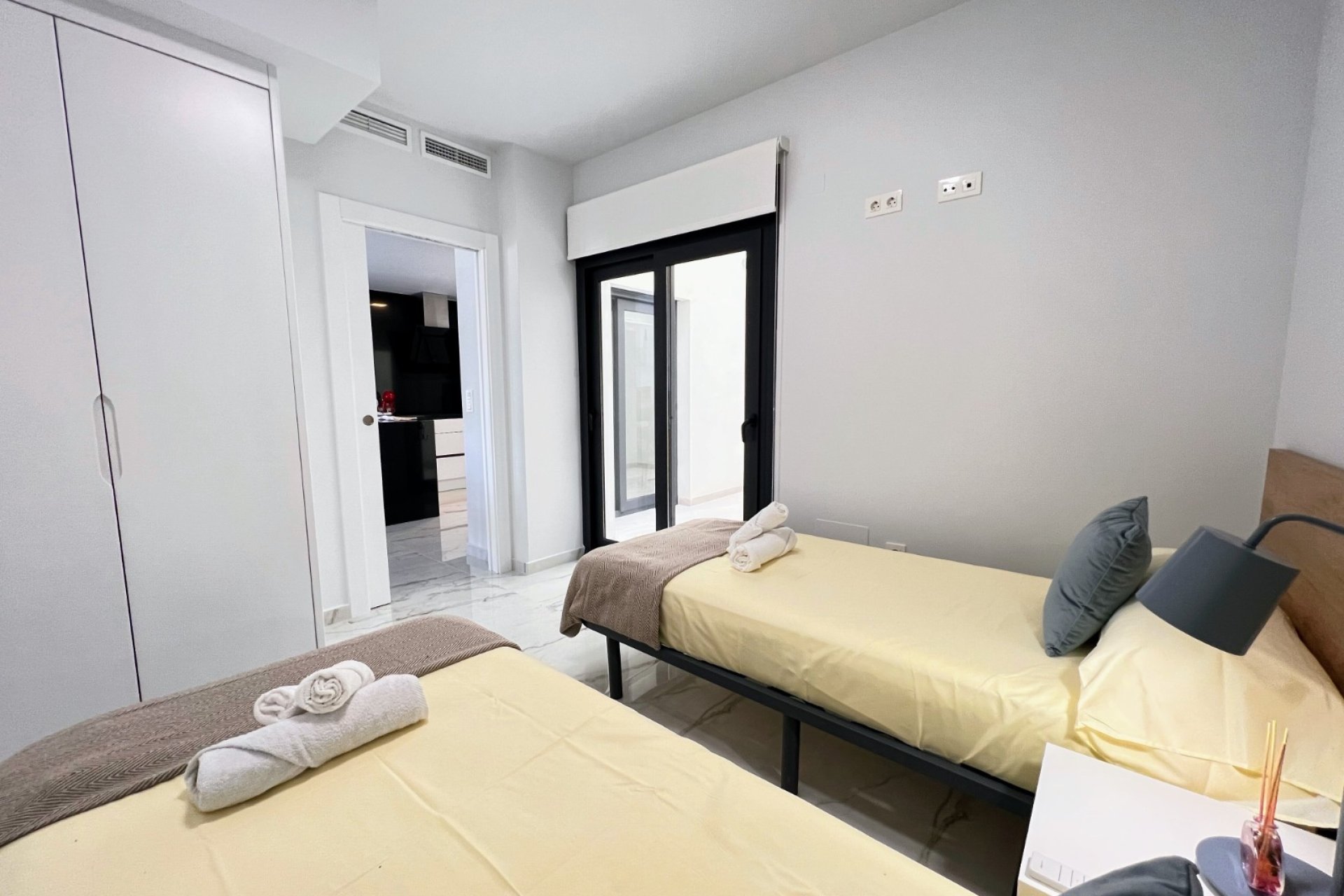 Reventa - 1. Apartamento / piso - Orihuela Costa - Costa Blanca Sur