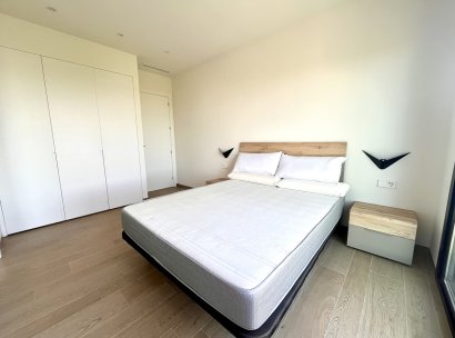 Appartement · Herverkoop - Las Colinas Golf Resort · Alicante · Spanje