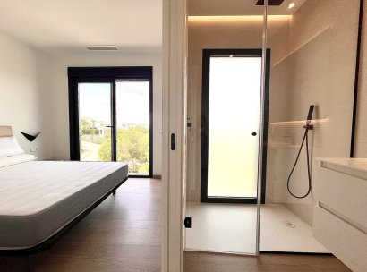 Appartement · Herverkoop - Las Colinas Golf Resort · Alicante · Spanje
