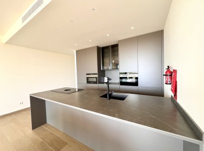 Appartement · Herverkoop - Las Colinas Golf Resort · Alicante · Spanje