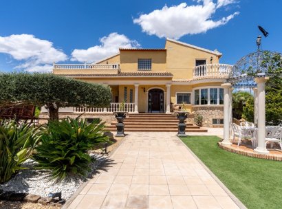Villa · Reventa - San Vicente del Raspeig · Alicante · España
