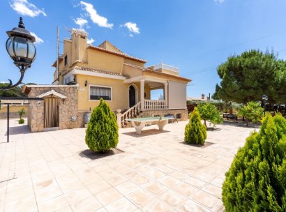 Villa · Reventa - San Vicente del Raspeig · Alicante · España