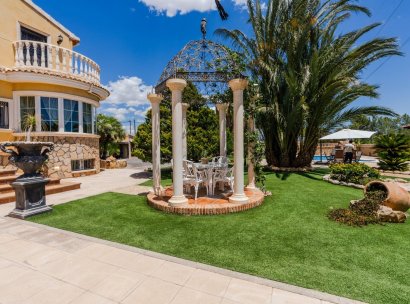 Villa · Reventa - San Vicente del Raspeig · Alicante · España