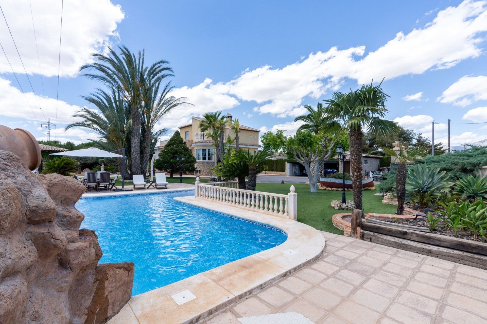 Resale - Villa - San Vicente del Raspeig
