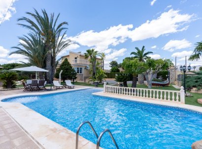 Villa · Reventa - San Vicente del Raspeig · Alicante · España