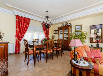 Villa · Reventa - San Vicente del Raspeig · Alicante · España