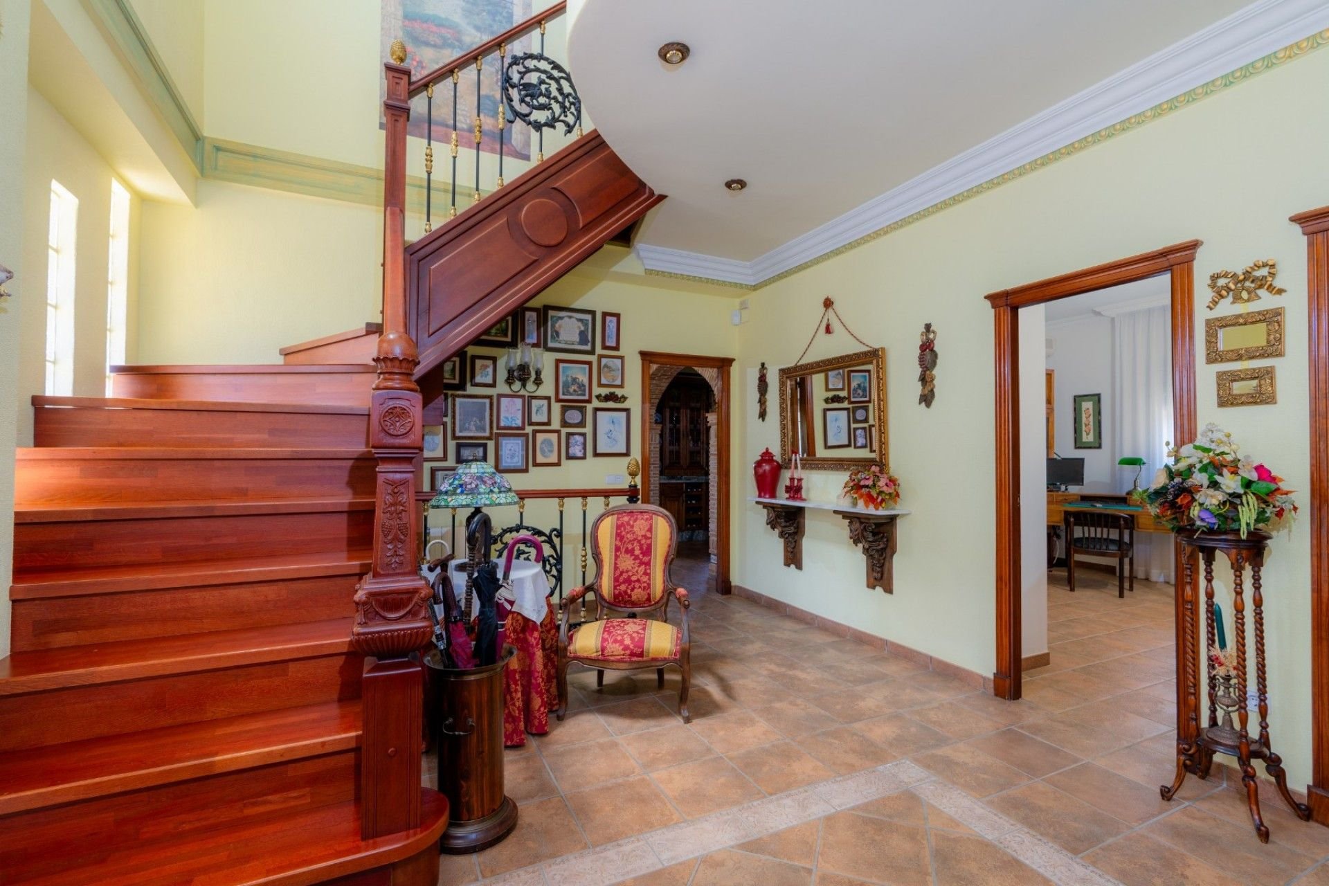 Resale - Villa - San Vicente del Raspeig