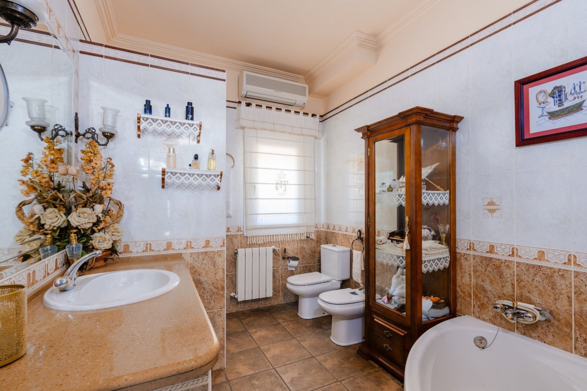 Resale - Villa - San Vicente del Raspeig