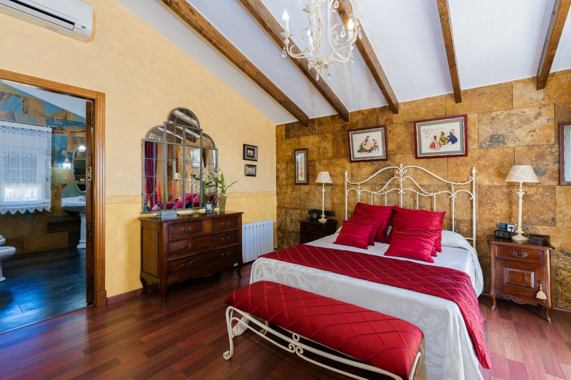 Resale - Villa - San Vicente del Raspeig