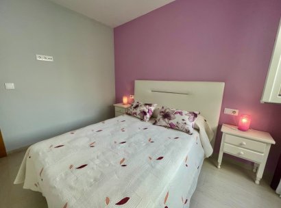 Appartement · Herverkoop - Torrevieja · Playa del Cura · Alicante · Spanje