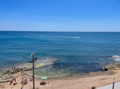 Appartement · Herverkoop - Torrevieja · Playa del Cura · Alicante · Spanje
