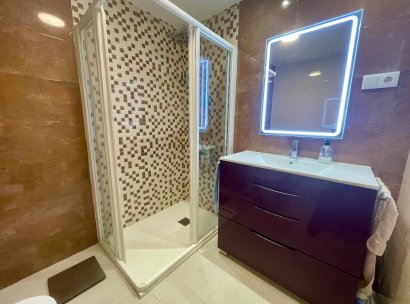 Appartement · Herverkoop - Torrevieja · Playa del Cura · Alicante · Spanje