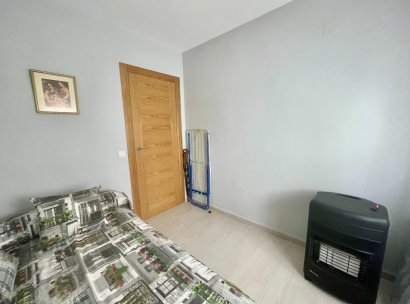 Appartement · Herverkoop - Torrevieja · Playa del Cura · Alicante · Spanje