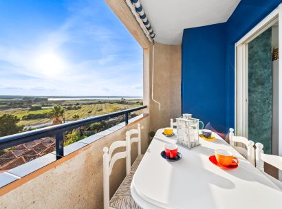 Appartement · Herverkoop - Torrevieja · La Mata · Alicante · Spanje