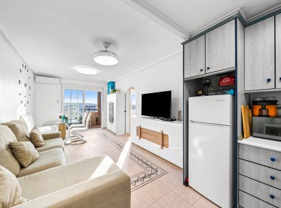 Appartement · Herverkoop - Torrevieja · La Mata · Alicante · Spanje
