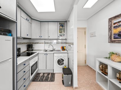 Appartement · Herverkoop - Torrevieja · La Mata · Alicante · Spanje